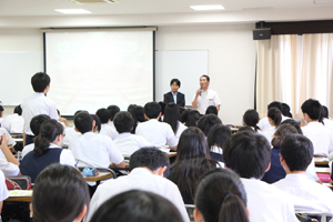 今年度に実施した出前講座の様子