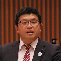 芳野正英議員