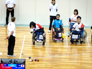 県内で開催されたボッチャ国際大会の様子