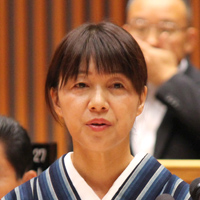 中瀬古初美議員