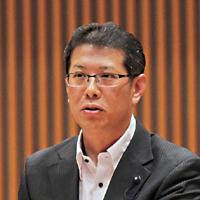 山内　道明議員