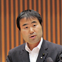 村林　　聡議員