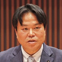 稲垣　昭義議員