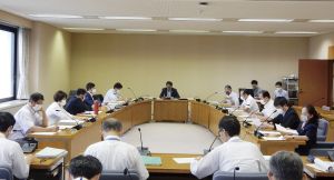 特別委員会(6月26日)の様子