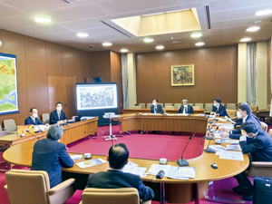 岡山県議会での調査(岡山県)