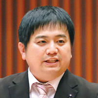 荊原　広樹議員