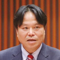 稲垣　昭義 議員