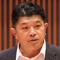 芳野 正英 議員