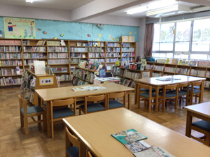 学校図書館