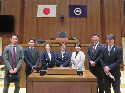 総務文教常任委員会 調布市視察