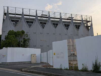 解体が進む第一中学校