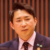 津村　衛議員